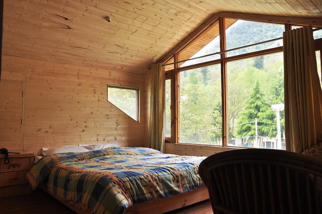 Himalaya House Hotel Pahalgām Szoba fotó