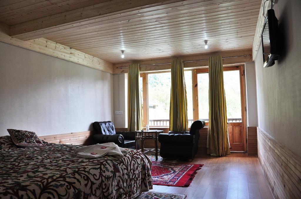 Himalaya House Hotel Pahalgām Szoba fotó