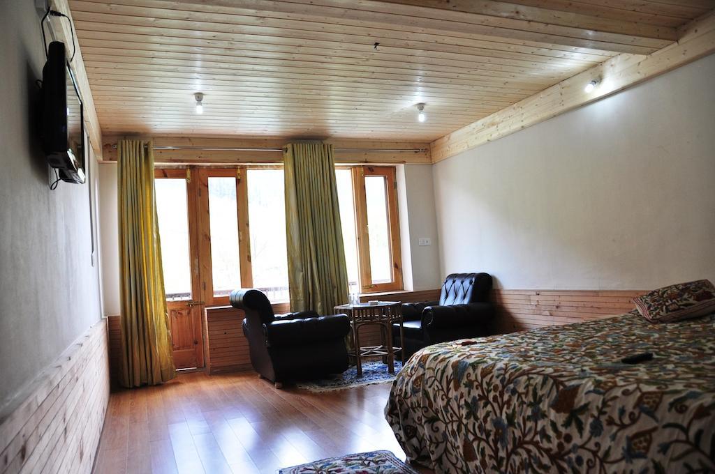 Himalaya House Hotel Pahalgām Szoba fotó