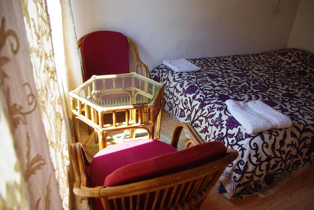 Himalaya House Hotel Pahalgām Szoba fotó